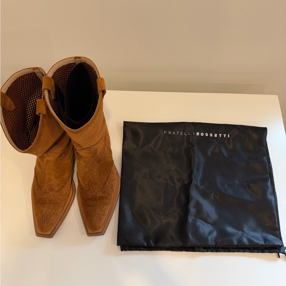 Fratelli Rossetti Women’s Suede Tan Boots